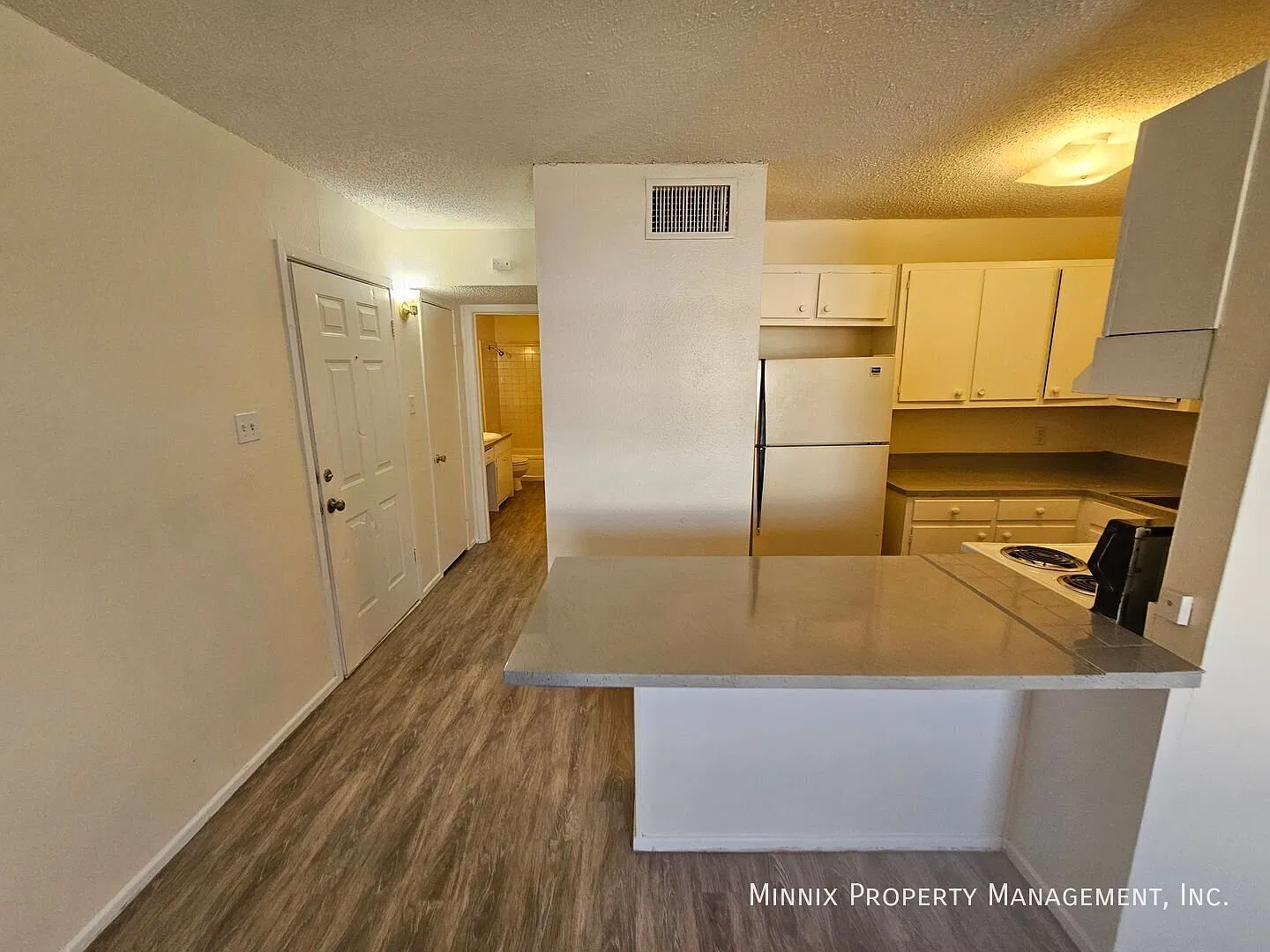 1600 Yonkers St. Apt. 3 — Photo 3