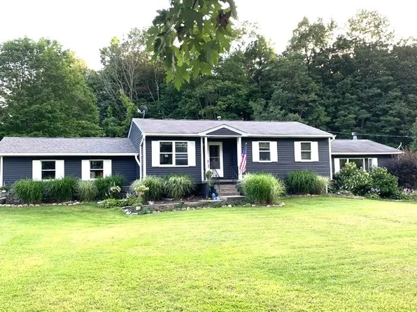 11218 Route 97 N, Waterford, PA 16441