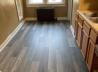 8828 W Maple St #6, Milwaukee, WI 53214