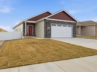 4008 Arrowhead Trl, Cheyenne, WY 82001