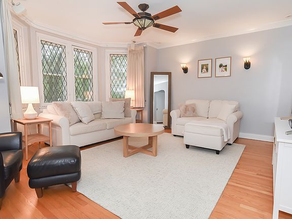 5th image of 307 W Harris Ave APT 3B