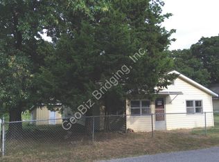 613 N Hodge St, Sapulpa, OK 74066