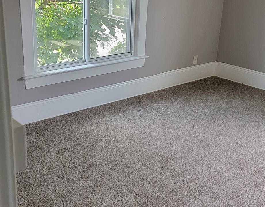 1st image of 619 Hopocan Ave #2