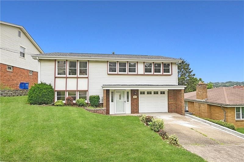 1st image of 371 Chess St