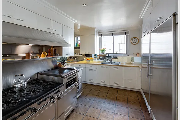 Sold by Stribling | media 26