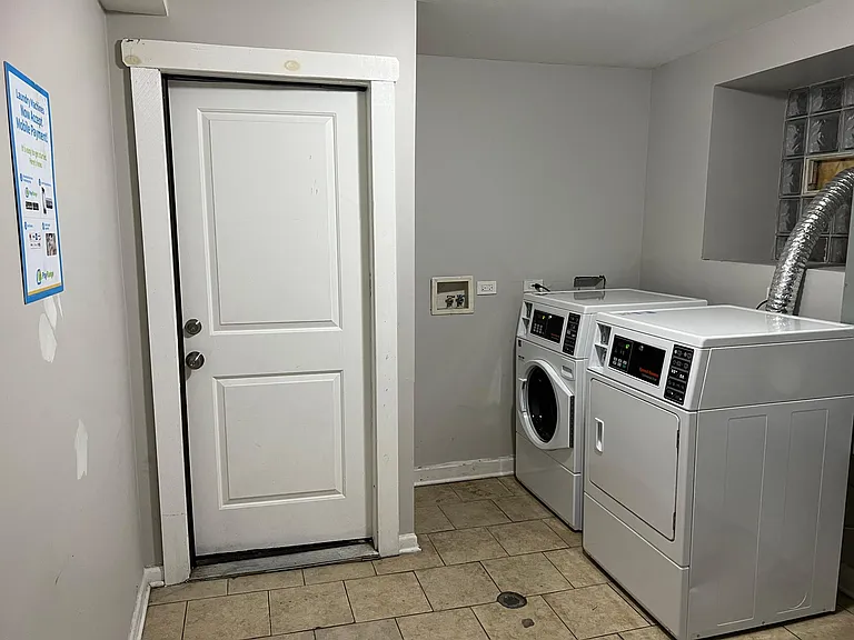 6344 S Eberhart Ave #1 — Photo 10