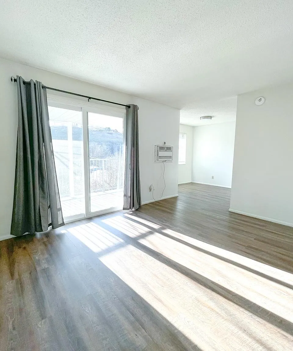 113 E Golgotha St — Photo 3