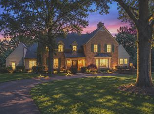 1986 Camphill Cir, Inverness, IL 60067