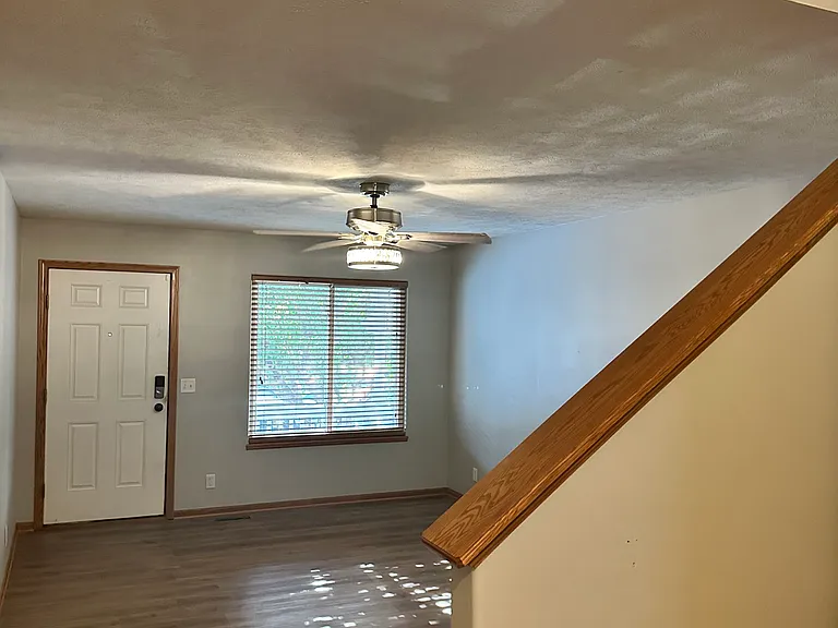 6614 Shadow Pines Pl — Photo 4