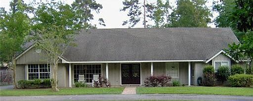 2nd image of 187 Belle Terre Blvd