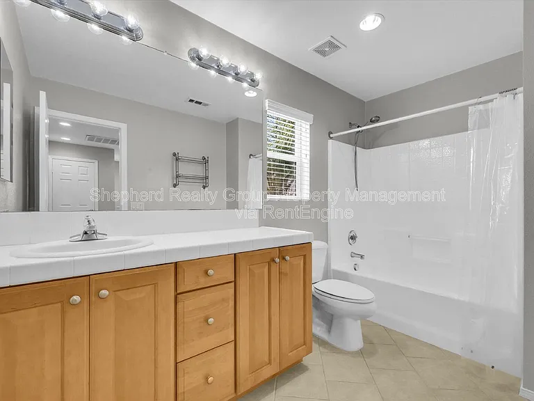5730 Autumnwood Ln — Photo 26
