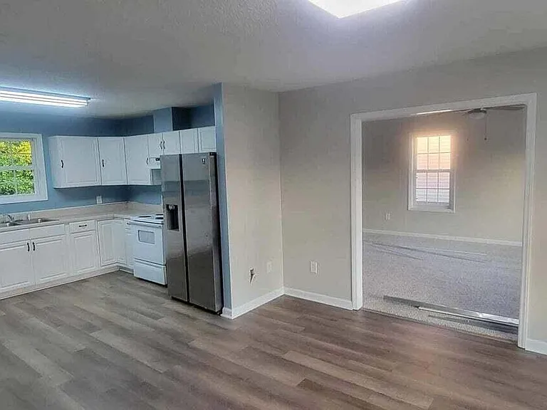 320 Olive Branch Blvd — Photo 3
