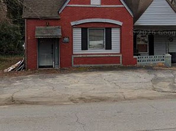 703 N Franklin Rd