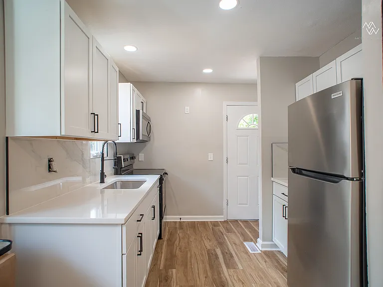 5134 Bellefontaine Ave — Photo 5