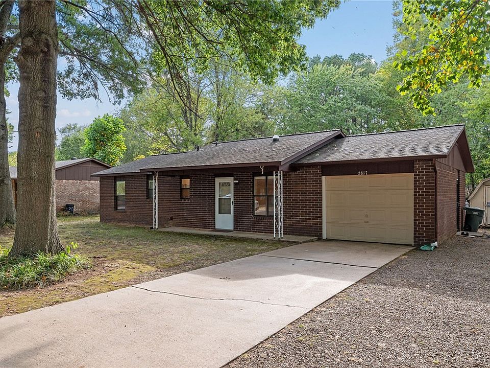 1st image of 2817 N Susan Carol Ln