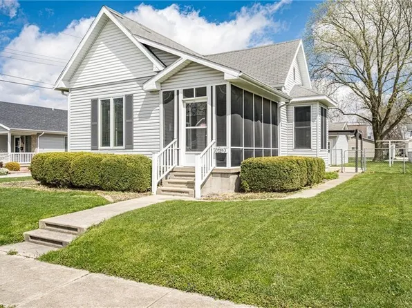 514 N 4th St, Effingham, IL 62401
