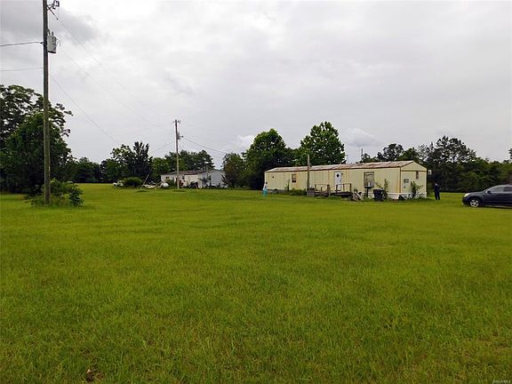 2nd image of 1360 County Road 112