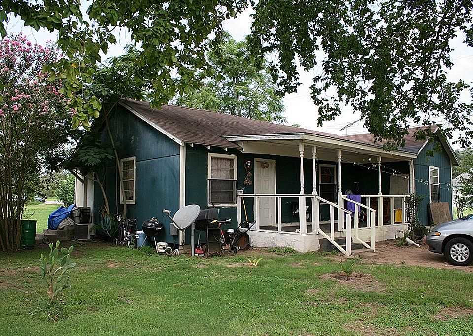 2nd image of 1205 19th St