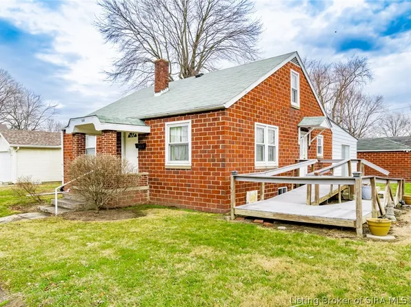 585 S Main Street, Scottsburg, IN 47170