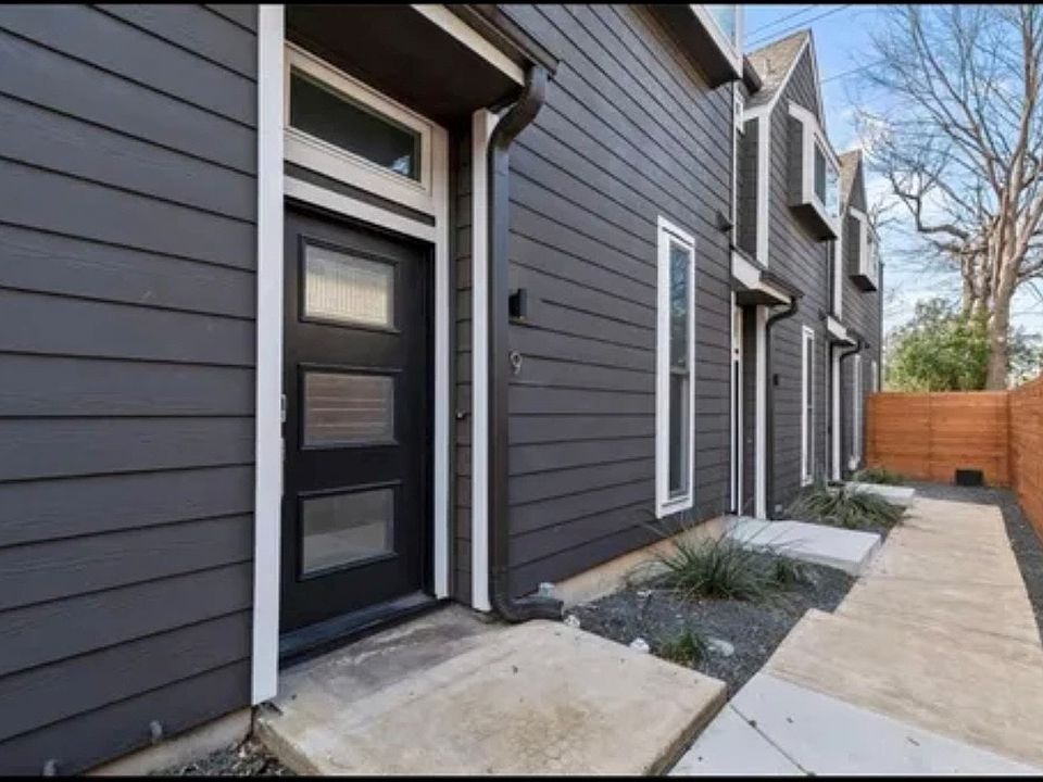 1st image of 4407 Buena Vista St