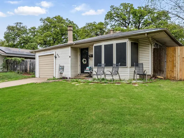 903 S Mills Dr, Euless, TX 76040