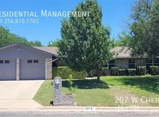 207 W Cherokee Dr, Harker Heights, TX 76548