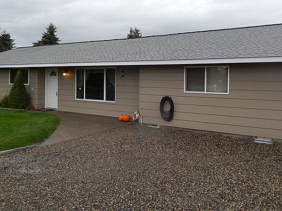 2nd image of 243 E Sunset Dr