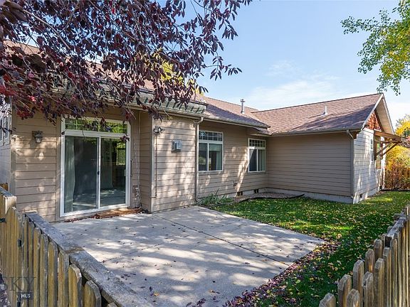 2nd image of 108 Rocking Bear Cir