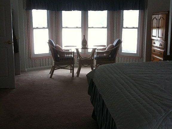Master Bedroom Sitting Area