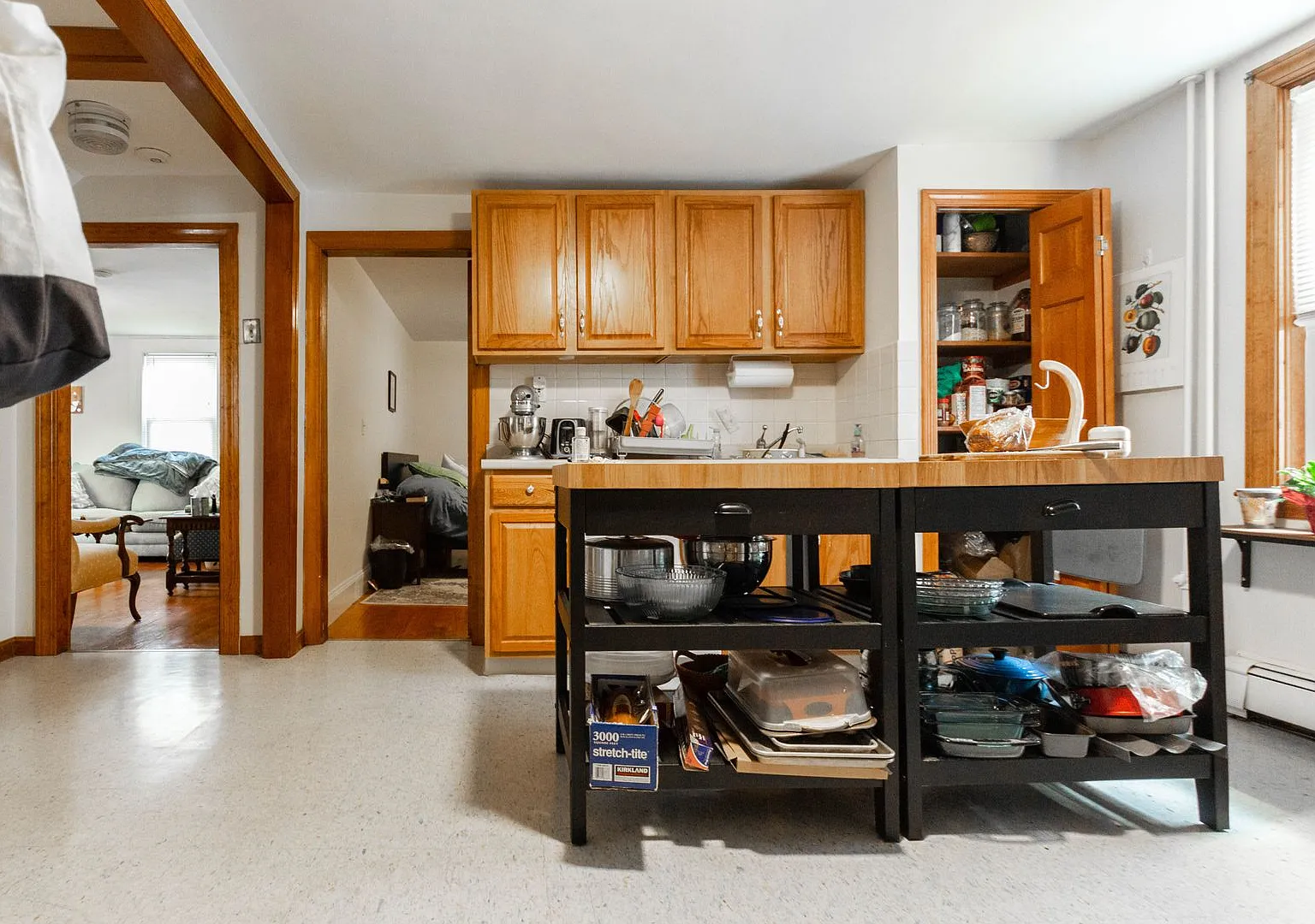 No Broker Fee | Renovated 2 Bed With Parking Included | Brighton — Photo 4