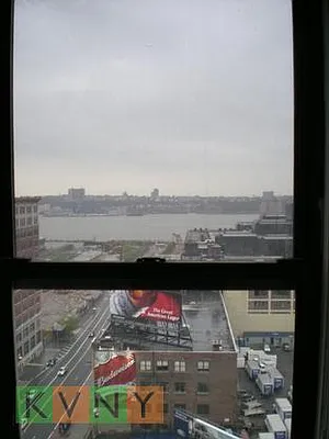 Rented by KVNY Soho | media 8