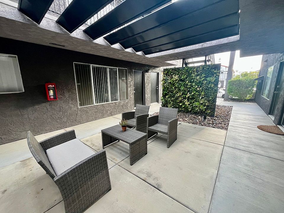 1st image of 4763 33rd St APT 6