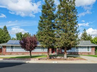 1959 Swift Ave, Clovis, CA 93611