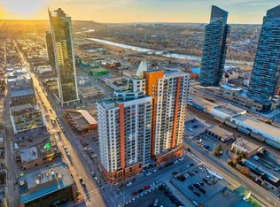 1053 W 10th St SW #515, Calgary, AB T2R 1S6