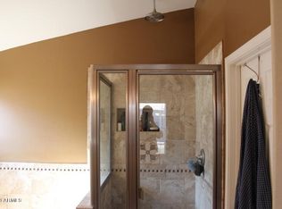 627 E Shannon St, Chandler, AZ 85225