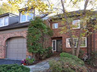 20 Old Mill Ln, Ardsley, NY 10502