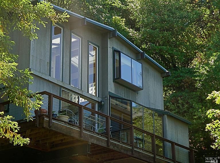 1st image of 146 Marina Vista Ave