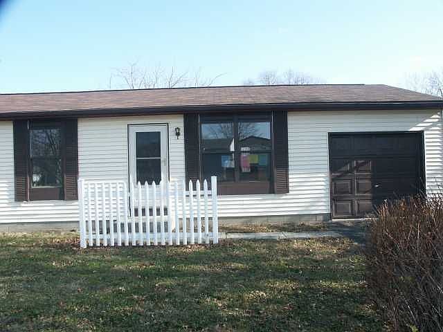 1st image of 1266 Oak Park Dr