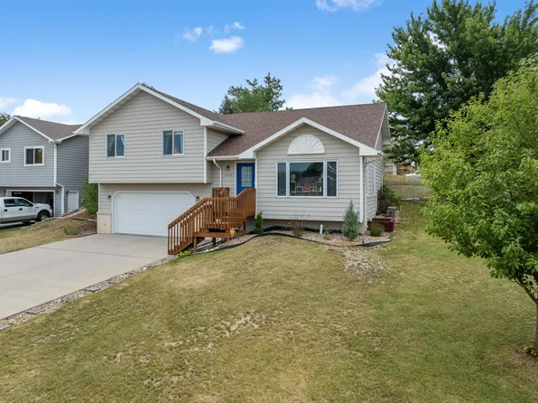 1032 Park Hill Ct, Rapid City, SD 57701