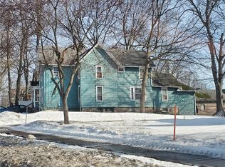 49 W Buffalo St, Churchville, NY 14428