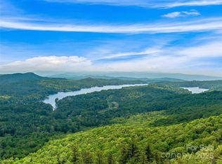 Toxaway Dr #118, Lake Toxaway, NC 28747