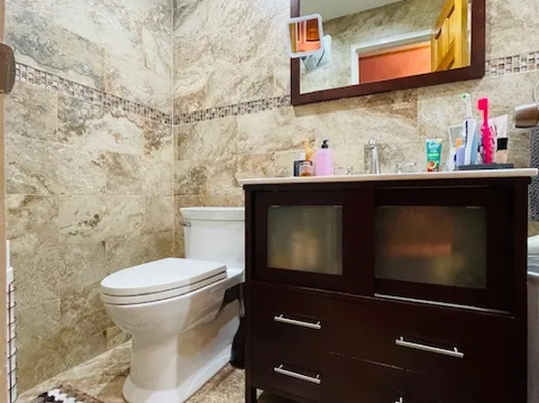 2715 Strickland Avenue image 17 of 42