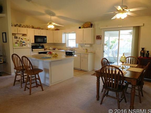 3rd image of 3027 Mango Tree Dr