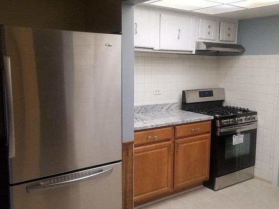3rd image of 2014 Berkshire Cir Unit D