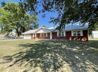 220 N Boston St, Spiro, OK 74959