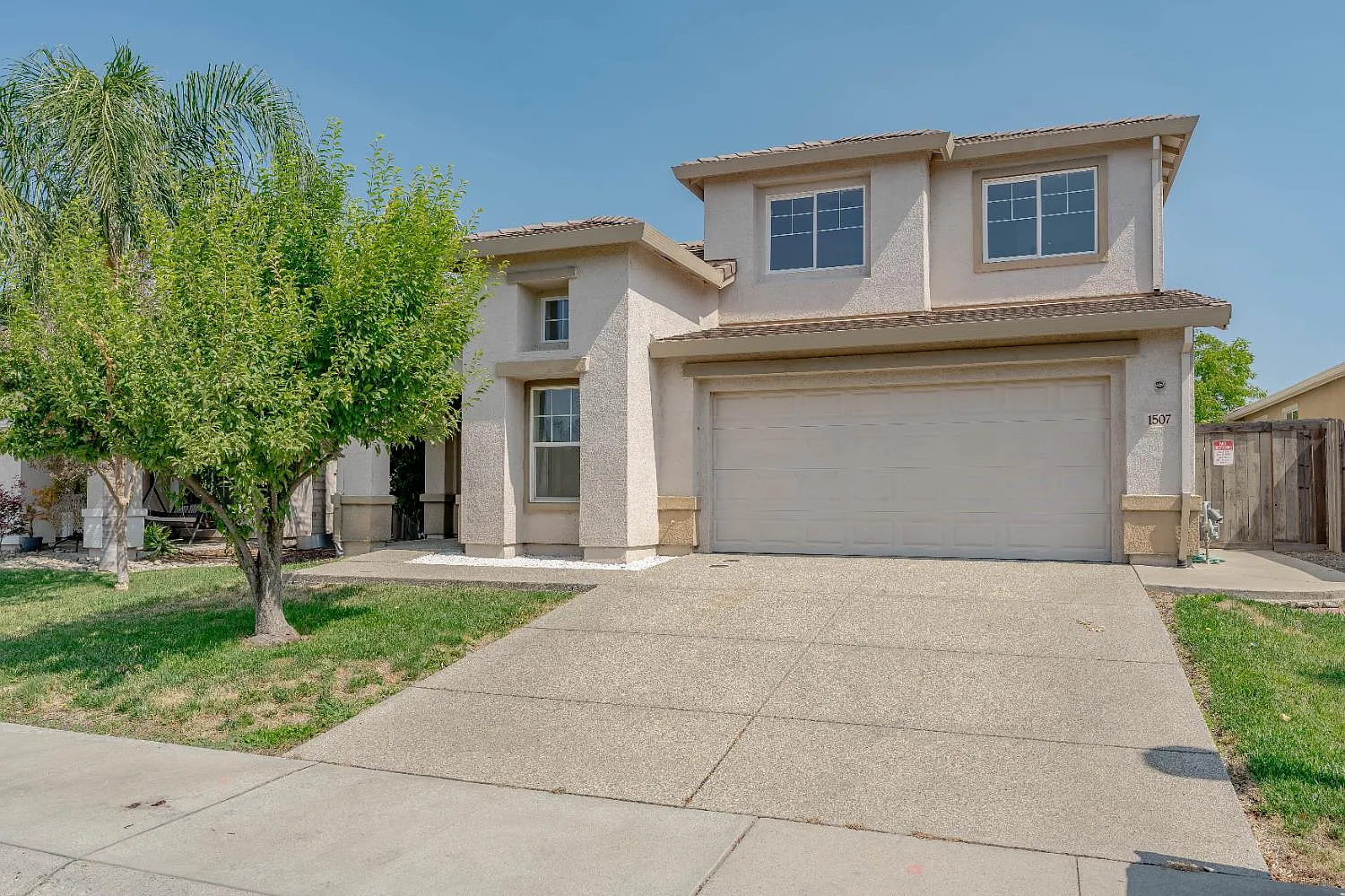 1507 Faletto Ave photo 1