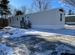 17 Macleod Ln, Belfast, ME 04915