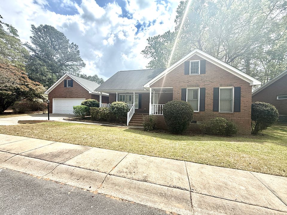 1st image of 3 Pond Rd