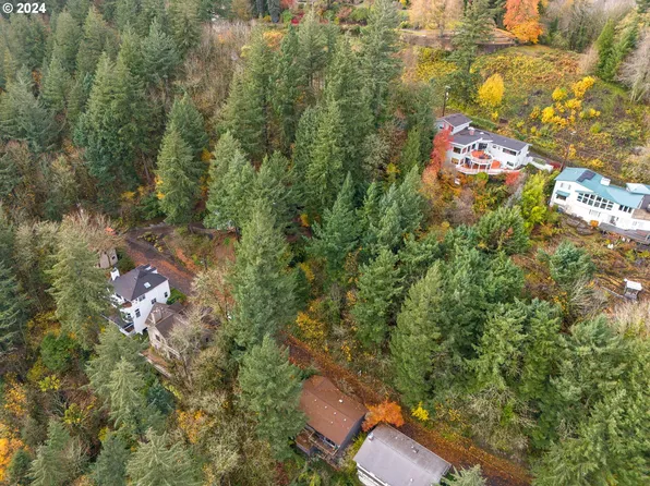 3133 NW Valle Vista Ter, Portland, OR 97210