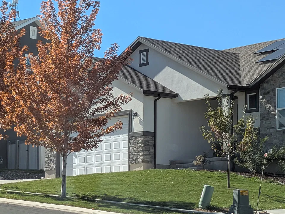 Stone Hollow Dr